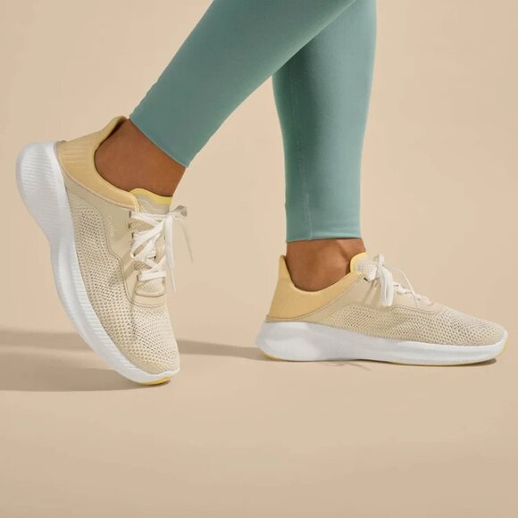 OluKai Island Hopper Sneakers Womens 10 Lace Up Athletic Travel Knit Puka Honey - Picture 11 of 11